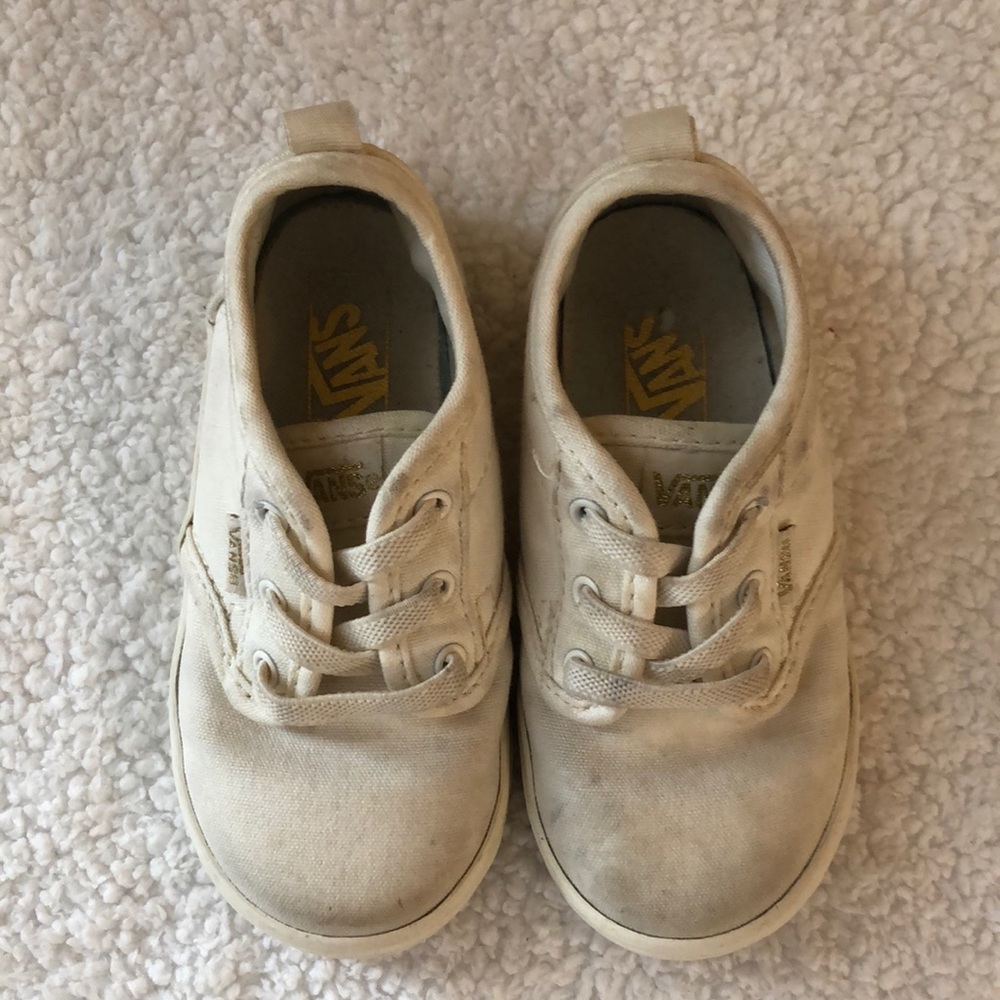 Toddler vans, size 7